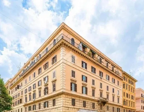 Appartamento in palazzo storico — Roma, Prati